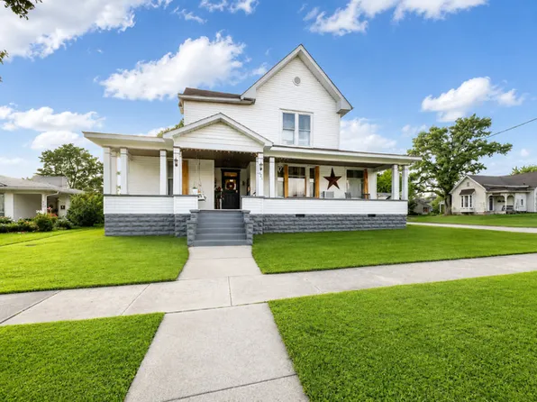 621 Girard St, Metropolis, IL 62960