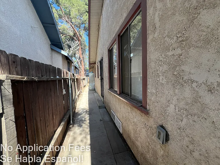 1487 N Mountain View Ave — Photo 14