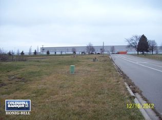 3421 Green Tree Ln, Dekalb, IL 60115