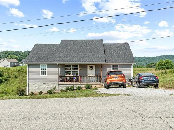 2190 Sullivan Knowles Rd, Sparta, TN 38583