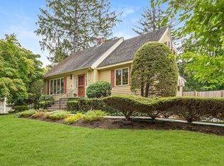 22 Meadowview Rd, Melrose, MA 02176