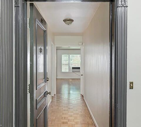 4th image of 401 Shirley Pl APT 106