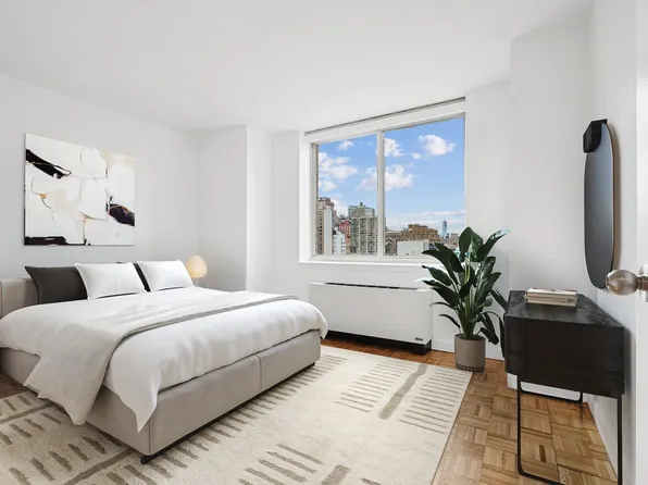 420 West 42nd Street image 10 of 26