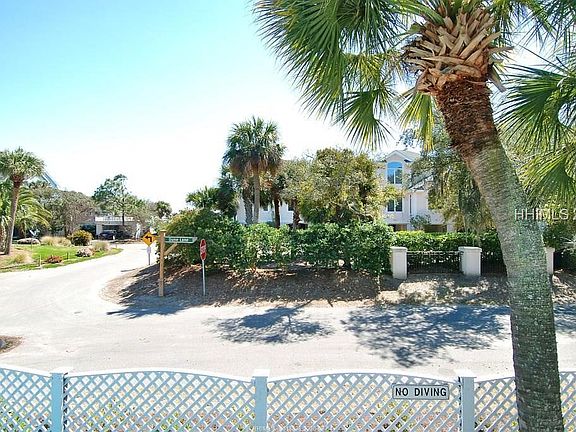2nd image of 20 Jacana St