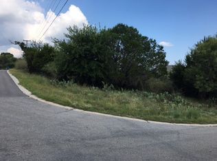 101 Blue Bird Ln, Horseshoe Bay, TX 78657