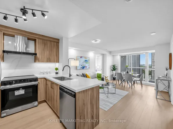 5 Michael Power Pl #1902, Toronto, ON M9A 0A3