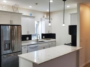 314 Bedford St APT 10, Lexington, MA 02420