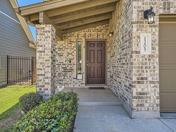 5th image of 1205 Falconer Way #91