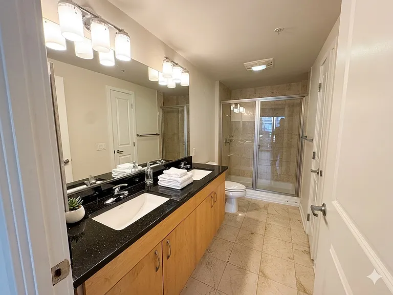 440 L St NW #305 — Photo 7