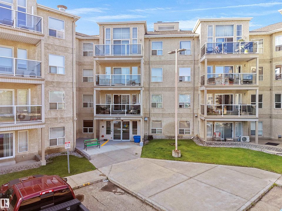 1st image of 9760 174th St NW #203