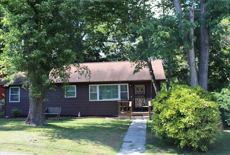 1st image of 2917 Arbor Pl