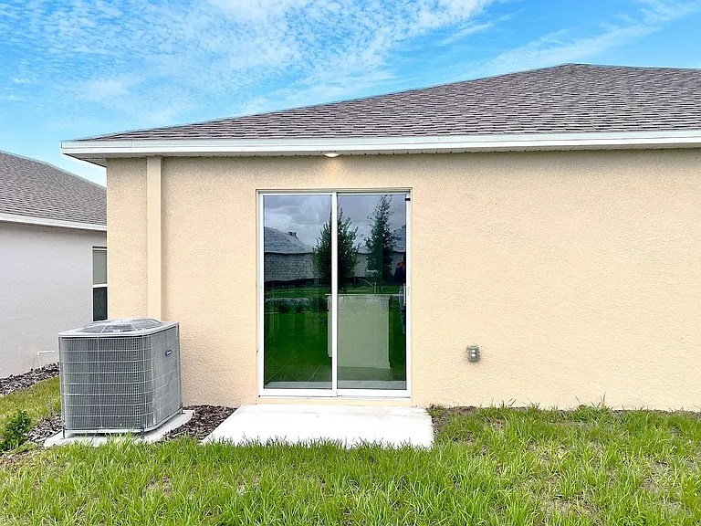 2240 Crown Rock Bluff Dr — Photo 18