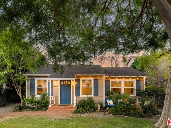 15114 Hesby St, Sherman Oaks, CA 91403