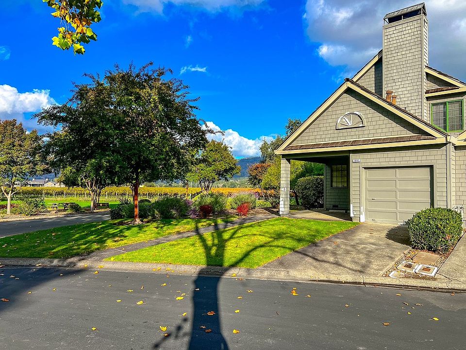 1st image of 1863 Carignan Way