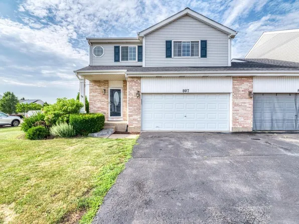 807 Harris Ln #807, Romeoville, IL 60446