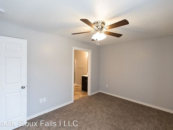 4th image of 701 S Lyons Ave #7170073