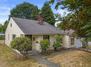 5077 SW Waite St, Seattle, WA 98116