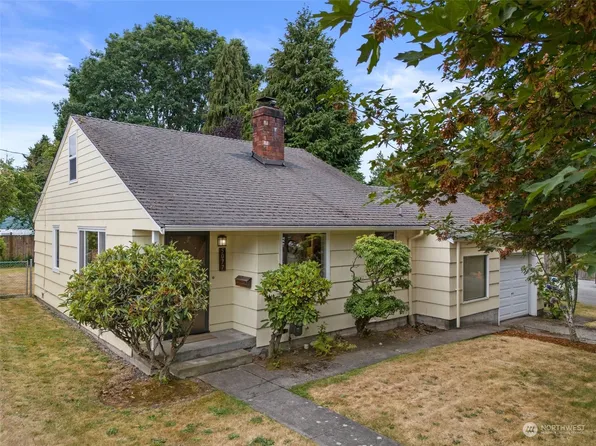 5077 SW Waite Street, Seattle, WA 98116