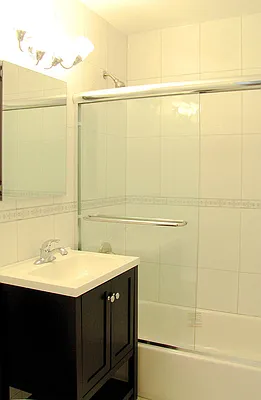 Rented by Sharon Ava Realty Corp | media 10