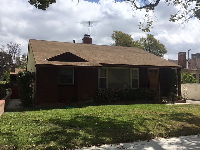1st image of 1028 N Valley St