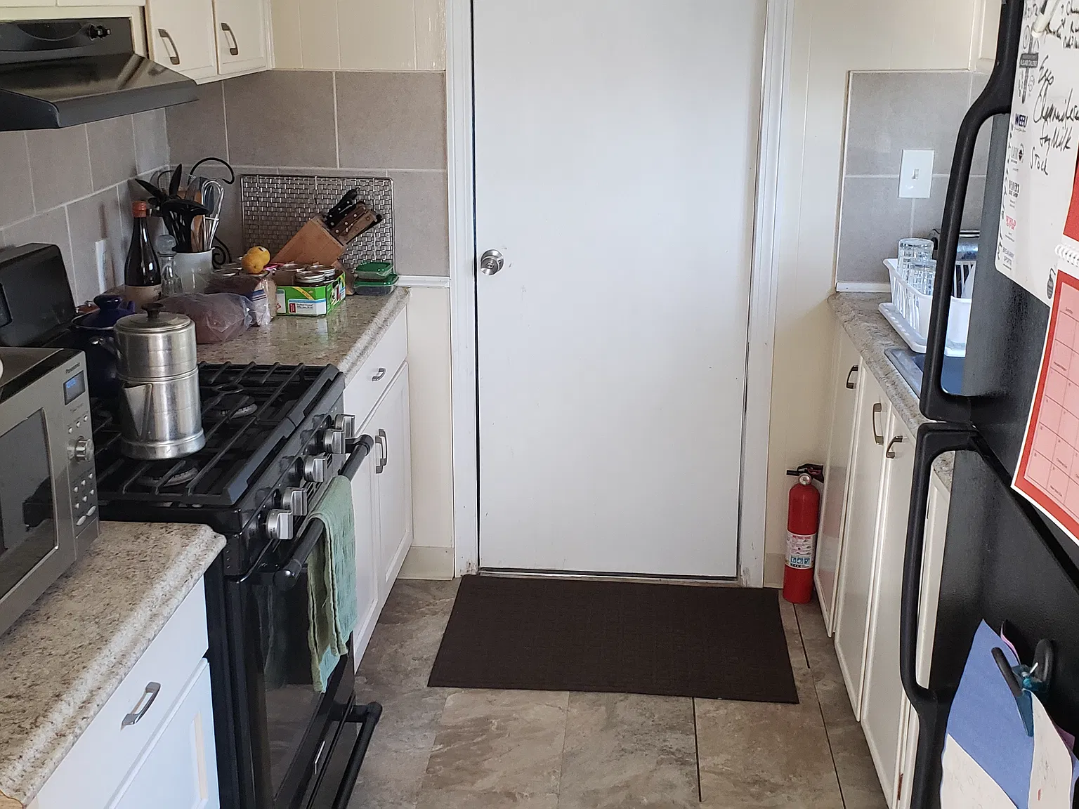 2 bed, 800 sqft, $1,975 — Photo 4
