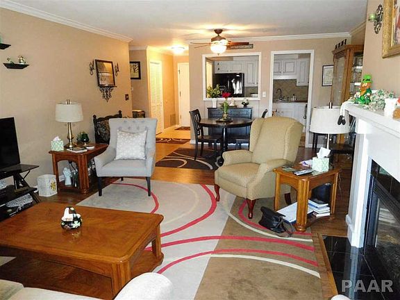 5th image of 125 E Glen Ave APT 214B