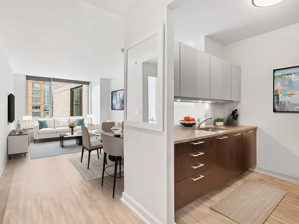 100 Riverside Blvd APT 7T, New York, NY 10069