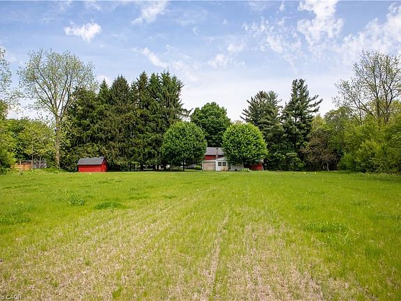 5th image of 48 Garner Rd W