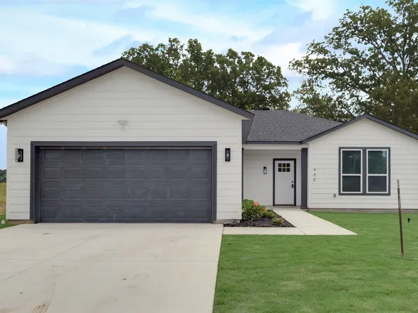 448 Starboard Dr, Mabank, TX 75156