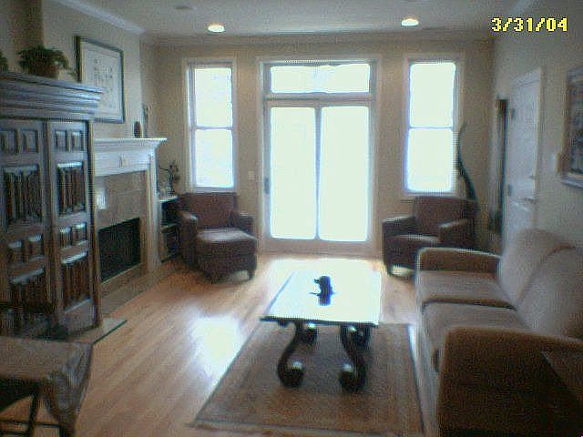 Living Room (west facing)