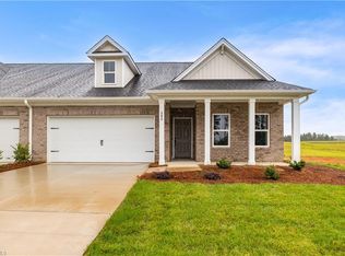 303 Beeson Ct, Clemmons, NC 27012