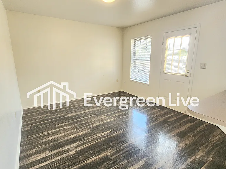 132 Hound Ct — Photo 7