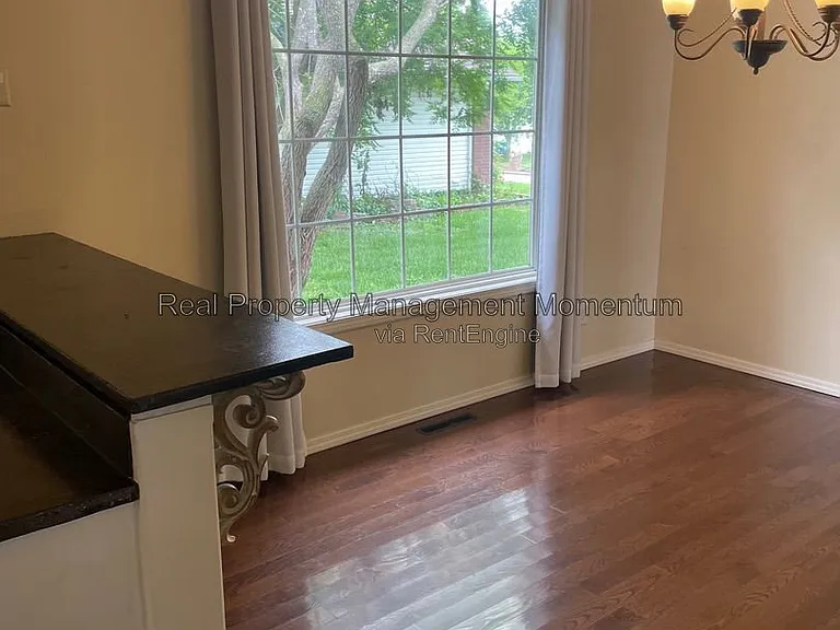 1257 Batson Pl — Photo 8