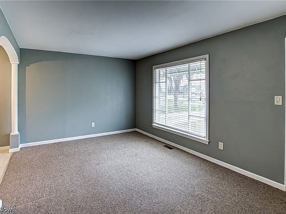 2nd image of 659 Wesley Dr