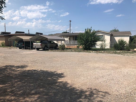 5th image of 703 Saint Peter Dr