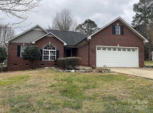 6001 Bryant Ln, Waxhaw, NC 28173