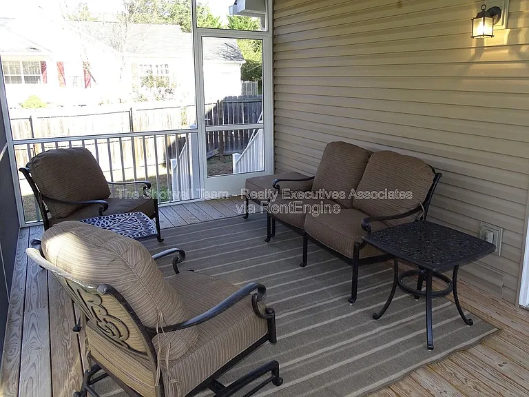 308 Java Way — Photo 17