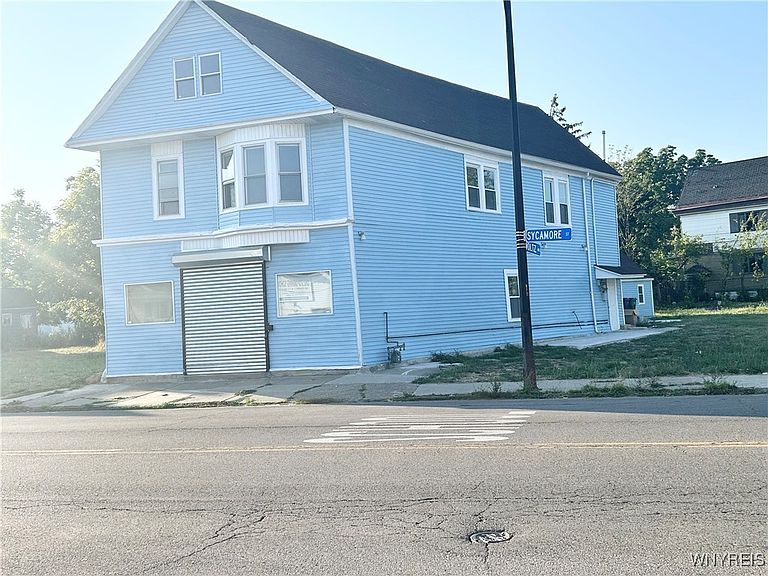 Listing photo 2