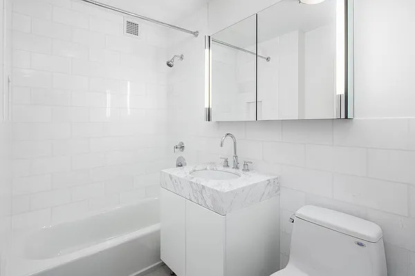 Rented by Douglas Elliman | media 16