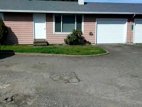 2nd image of 1313 10th Ave NW Unit A & B