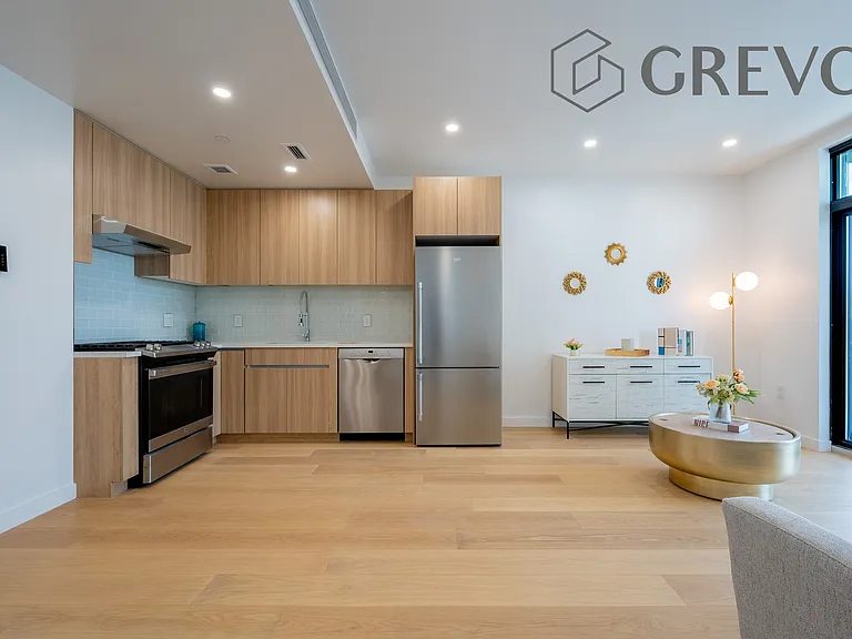134-16 35th Ave #5B — Photo 3