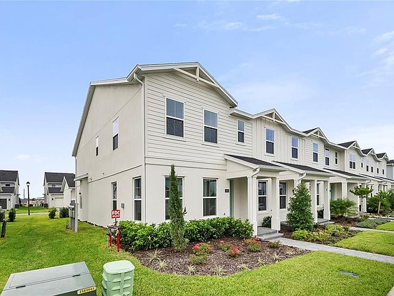 2nd image of 1856 Crowncrest Dr