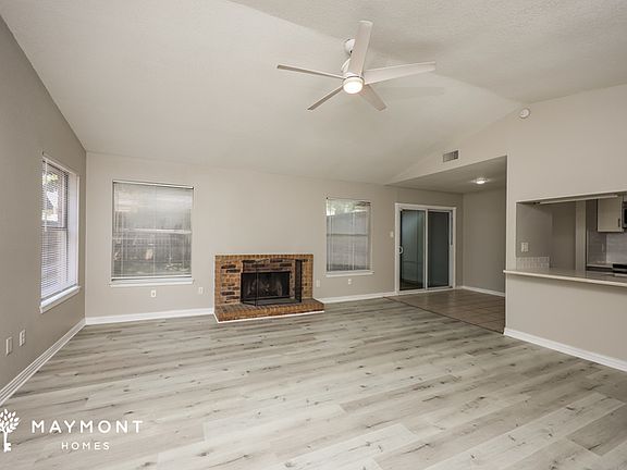 5th image of 2114 High Bluff Dr