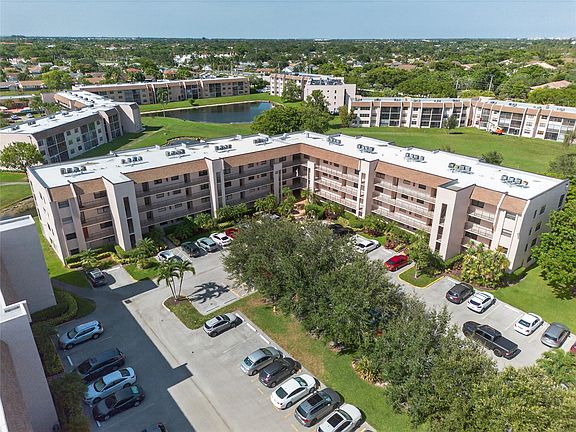 2nd image of 10145 Sunrise Lakes Boulevard #406
