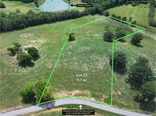 618 Creekside Farms Dr, Cynthiana, KY 41031