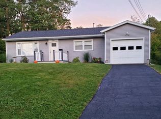 121 Alpine Dr, Mansfield, OH 44906