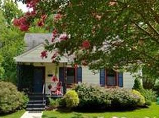 407 Timber Ln, Falls Church, VA 22046