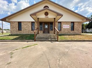 702 N Richmond Rd, Wharton, TX 77488