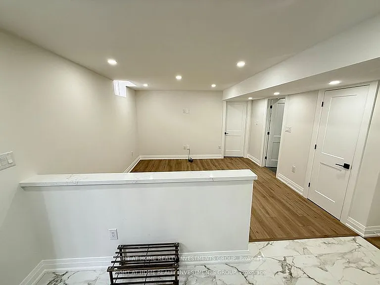 30 Blazing Star St #B — Photo 9