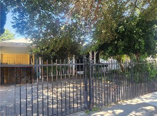 9538 Deeble St, South Gate, CA 90280